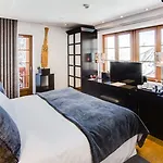 Hotell Le Strato 5*