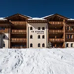 Hotell Le Strato Courchevel