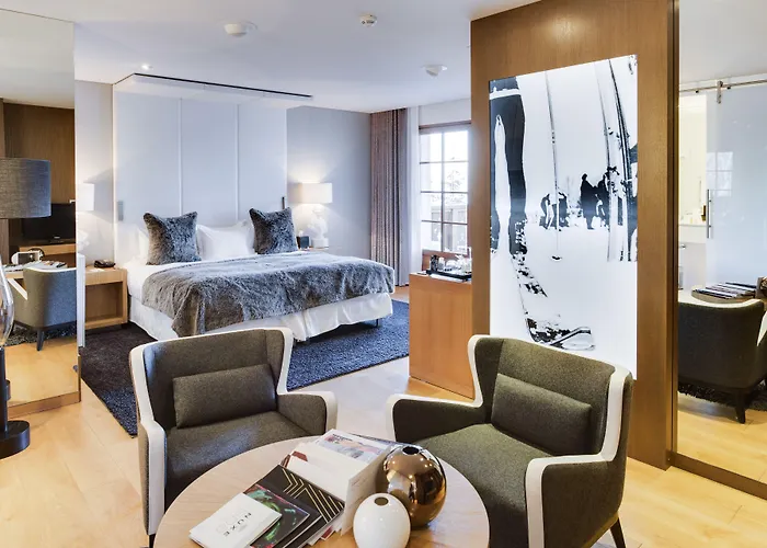 Le Strato קורשבל