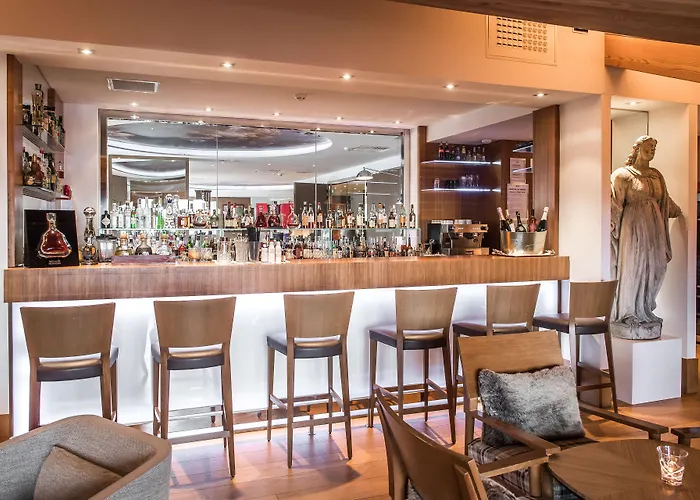 Le Strato 5* קורשבל