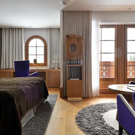 Hotell Le Strato Courchevel