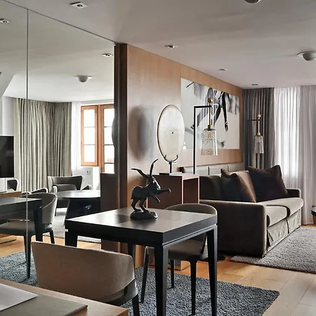 Le Strato 5* Courchevel